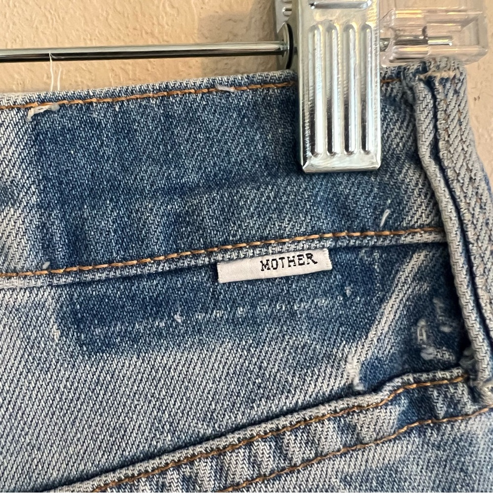 Mother Denim The Tomcat Distressed Cropped Straight Leg Jeans - Picture 13 of 16